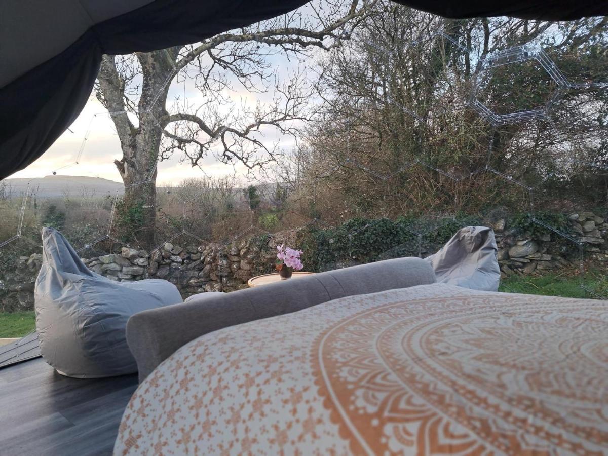 Boston Luxury Glamping Dome With Views Of The Burrenヴィラ エクステリア 写真